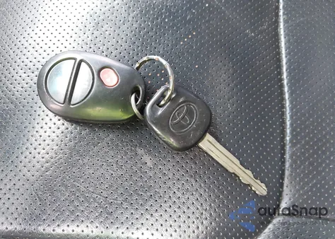 2015 Toyota Tundra Platinum 5.7L V8 z USA, uszkodzony, nr VIN 5TFAY5F17FX448794